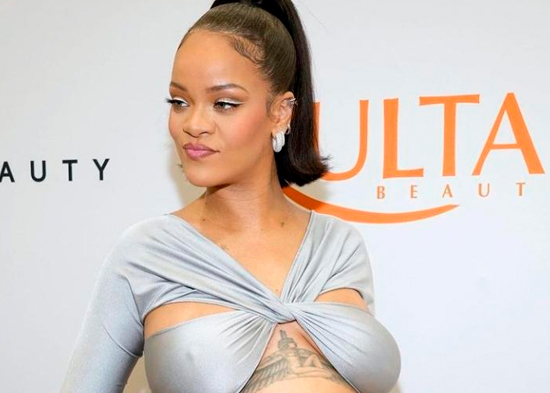 Rihanna se convierte en mamá