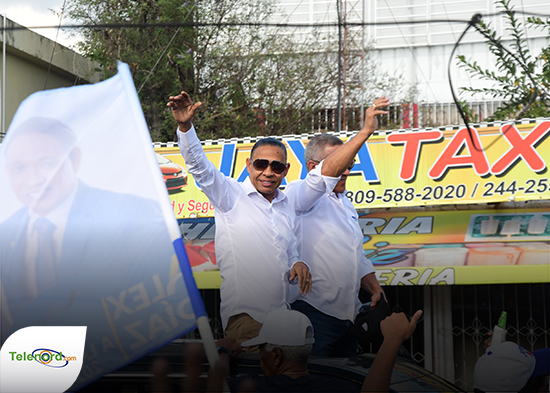 Alex Diaz y el PRM celebran su triunfo electoral con gran caravana en SFM