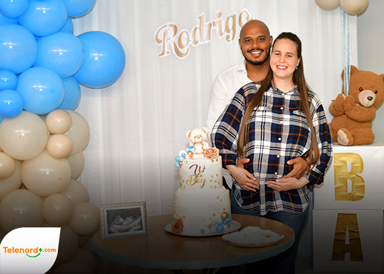 Colaboradores de Telenord realizan baby shower a Kiana Vargas