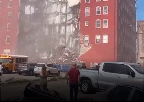Se derrumba parte de edificio de apartamentos en Iowa; reportan heridos