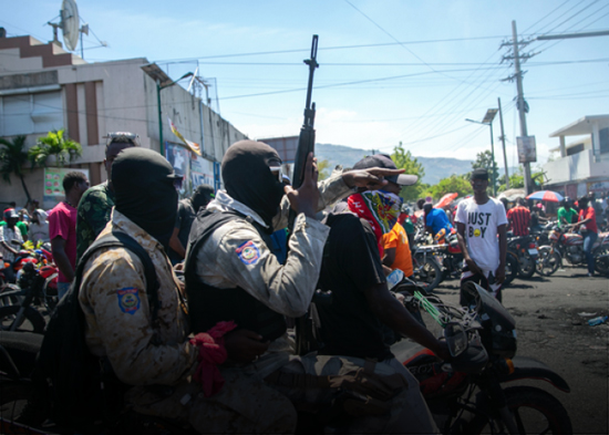 Gobierno haitiano realiza operaciones policiales para recuperar control en zona Carrefour-Feuilles