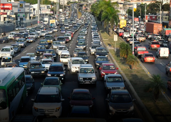 Parque vehicular supera los seis millones de unidades