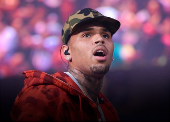 Músico acusado junto a Chris Brown de presunto asalto a discoteca de Londres