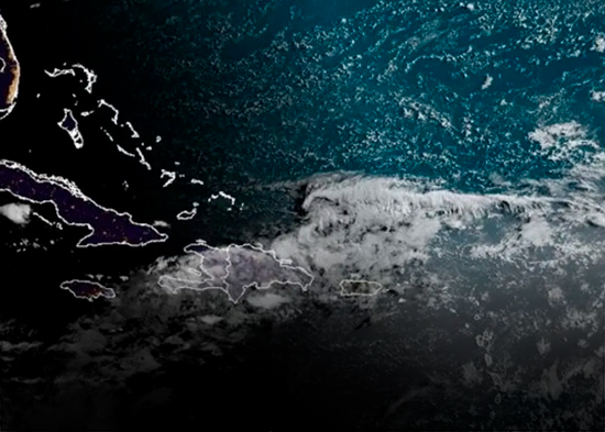 Lluvias continuarán este domingo en gran parte del país por paso de onda tropical