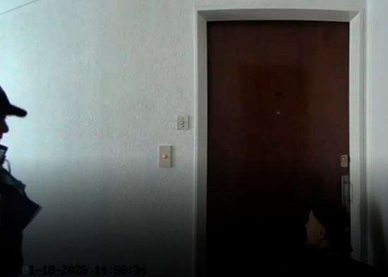 VIDEO: Se disfrazan de tenistas para entrar a robar en un edificio