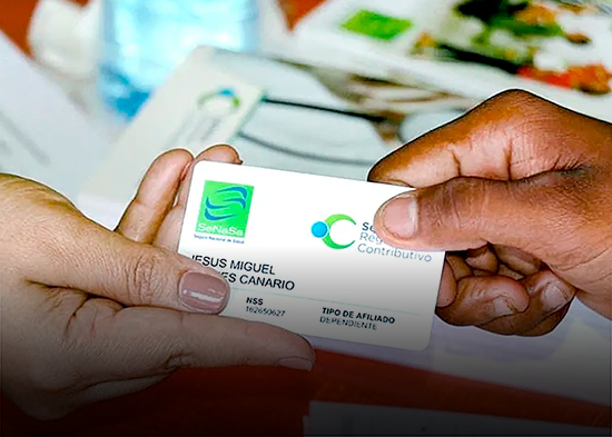 Retrasos en autorizaciones de medicamentos generan quejas entre afiliados de Senasa