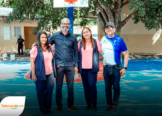 INEFI realiza remozamiento cancha de la escuela Antonio Mena Pantaleón