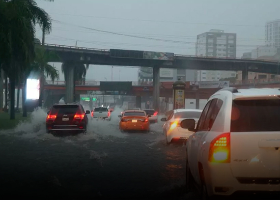 Lluvias, tronadas y ráfagas: sistema en el Atlántico impacta gran parte del país