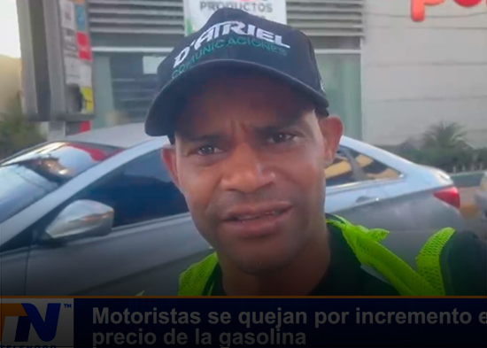 Motoristas se quejan por incremento en el precio de la gasolina