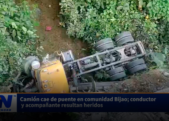 Camión cae de puente en comunidad Bijao; conductor y acompañante resultan heridos