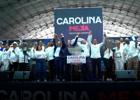 Carolina rinde cuentas ante dirigencia del PRM en San Cristóbal y reafirma compromiso con la milicia