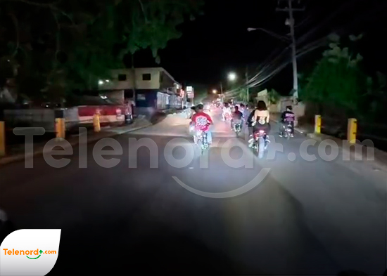 Peligrosa travesía de motociclistas genera preocupación por la seguridad ciudadana