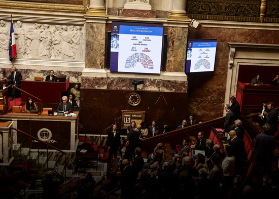 Francia aprueba definitivamente la ley que legaliza la eutanasia y el suicidio asistido